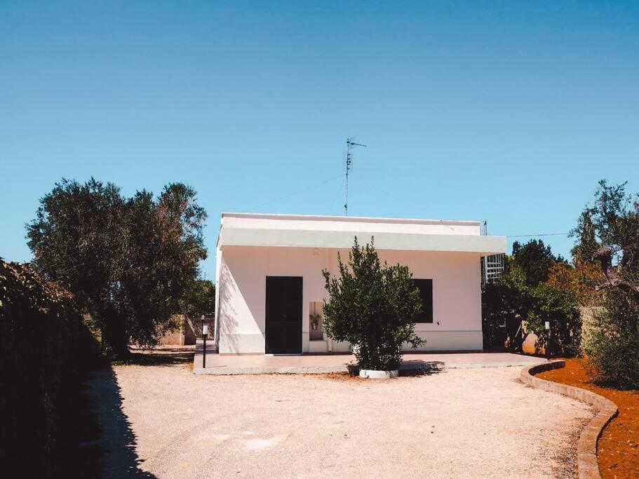 Villetta Tra Ulivi E Mare Torre Suda Esterno foto