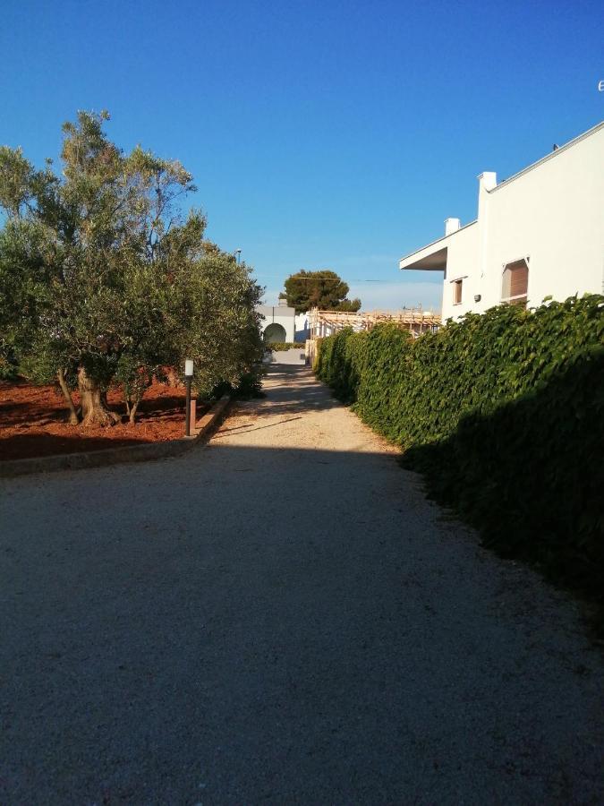 Villetta Tra Ulivi E Mare Torre Suda Esterno foto